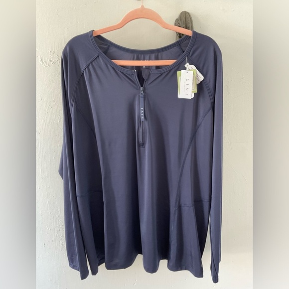 Livi Active Other - Women’s Livi Active Swim Top